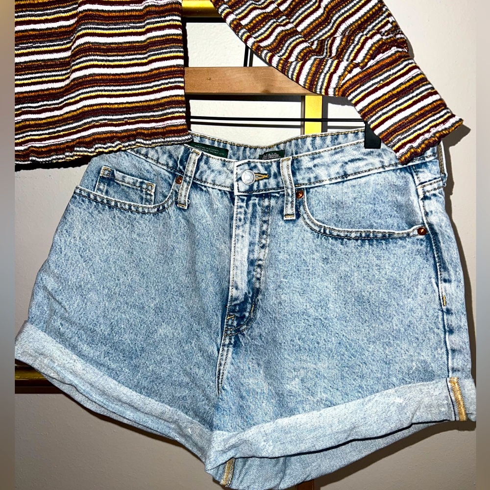 Wild Fable high waisted mom shorts Size 8